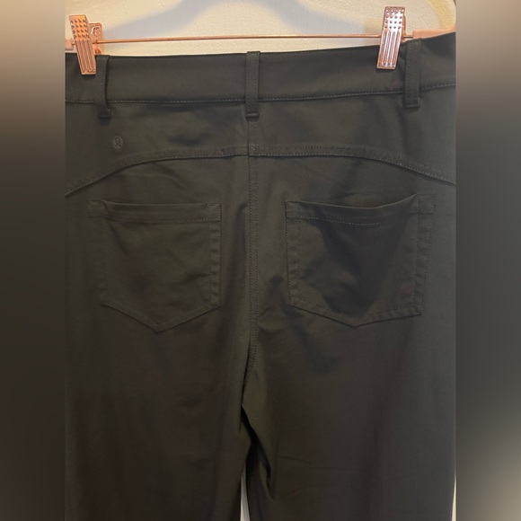 LULULEMON City Sleek 5 Pocket Wide-Leg High Rise 7/8 Length Pant Black Sz 28 - Picture 8 of 10